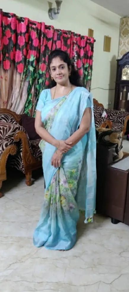 Blue Floral Linen Saree